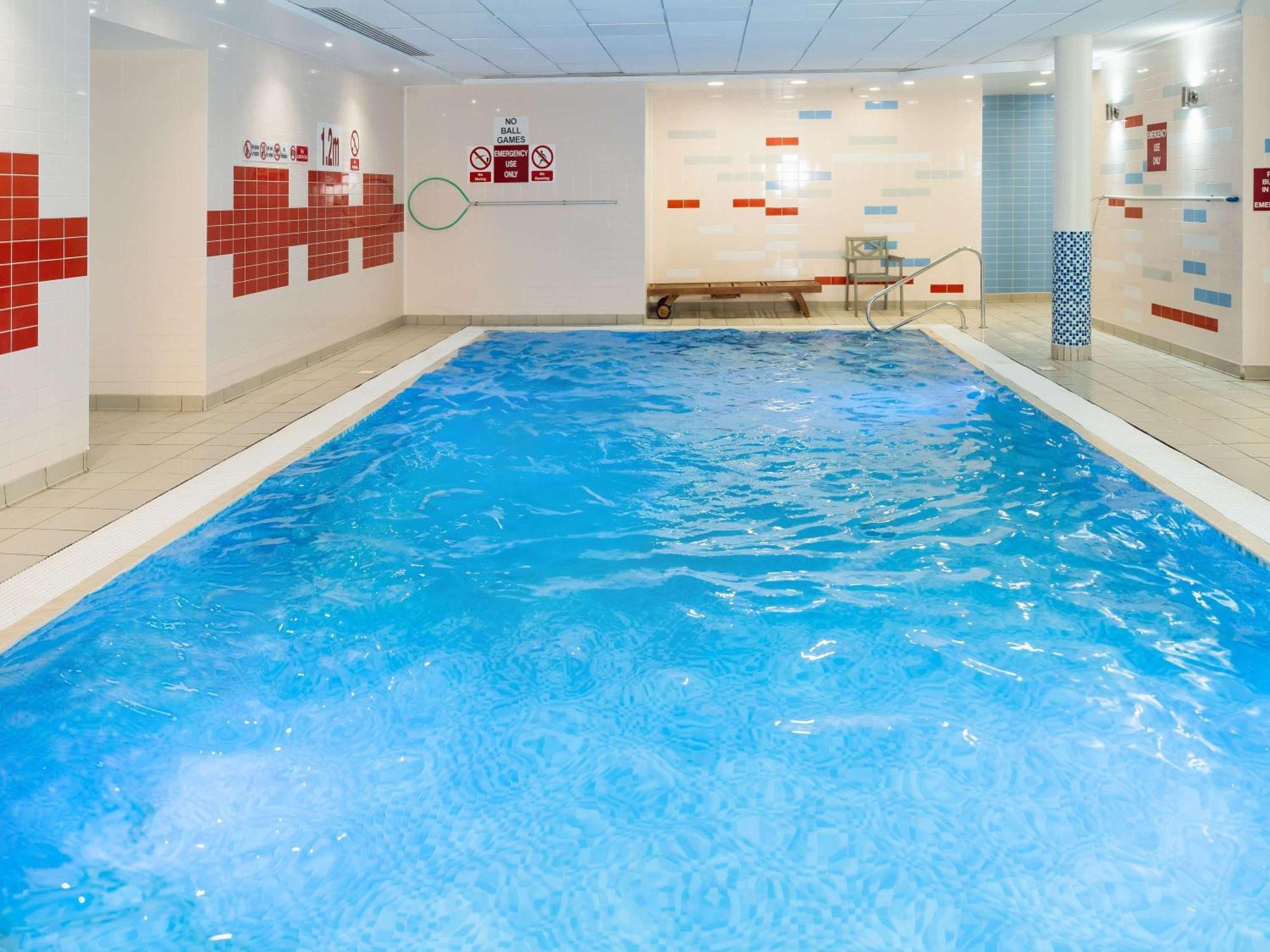 Novotel Milton Keynes Luaran gambar
