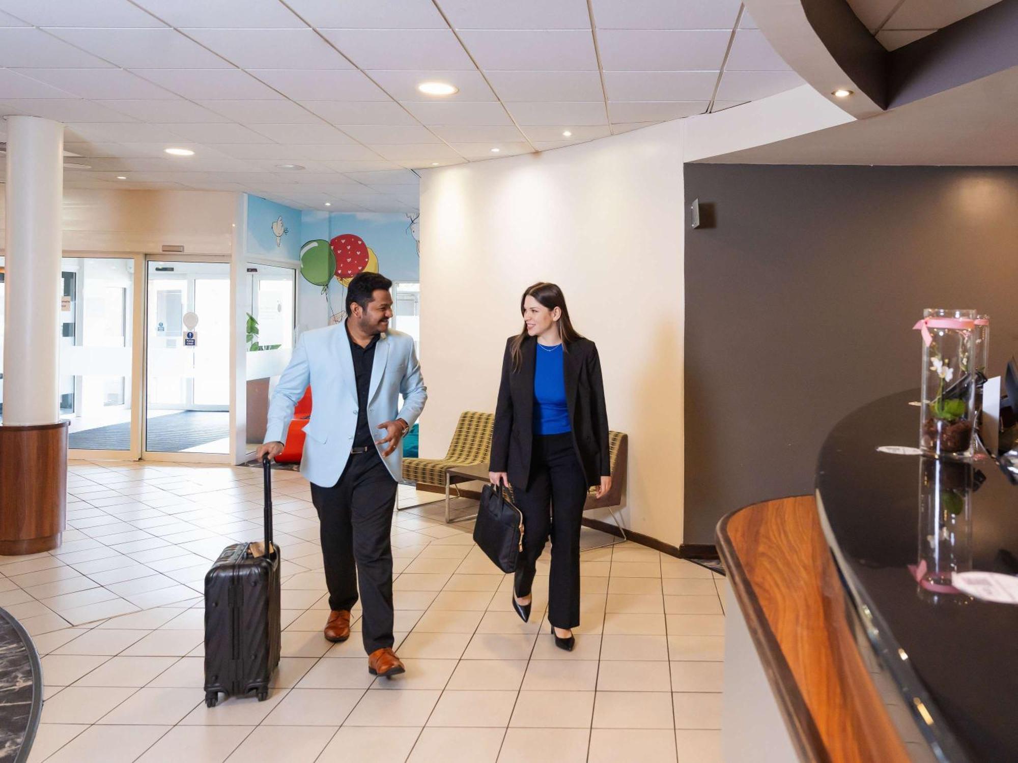 Novotel Milton Keynes Luaran gambar
