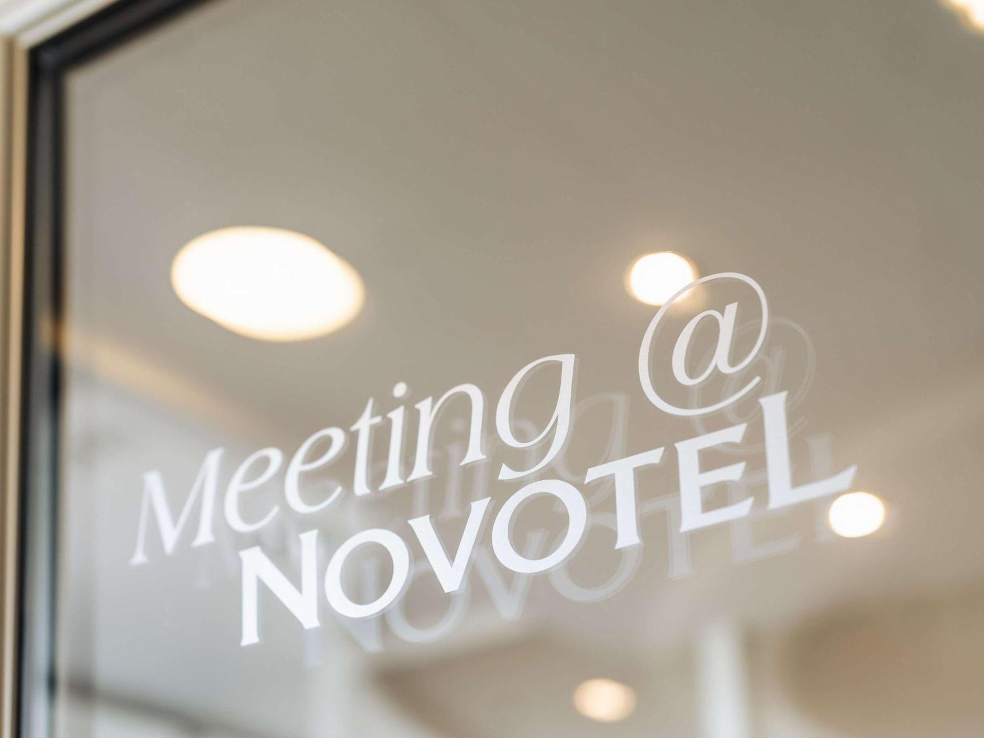 Novotel Milton Keynes Luaran gambar