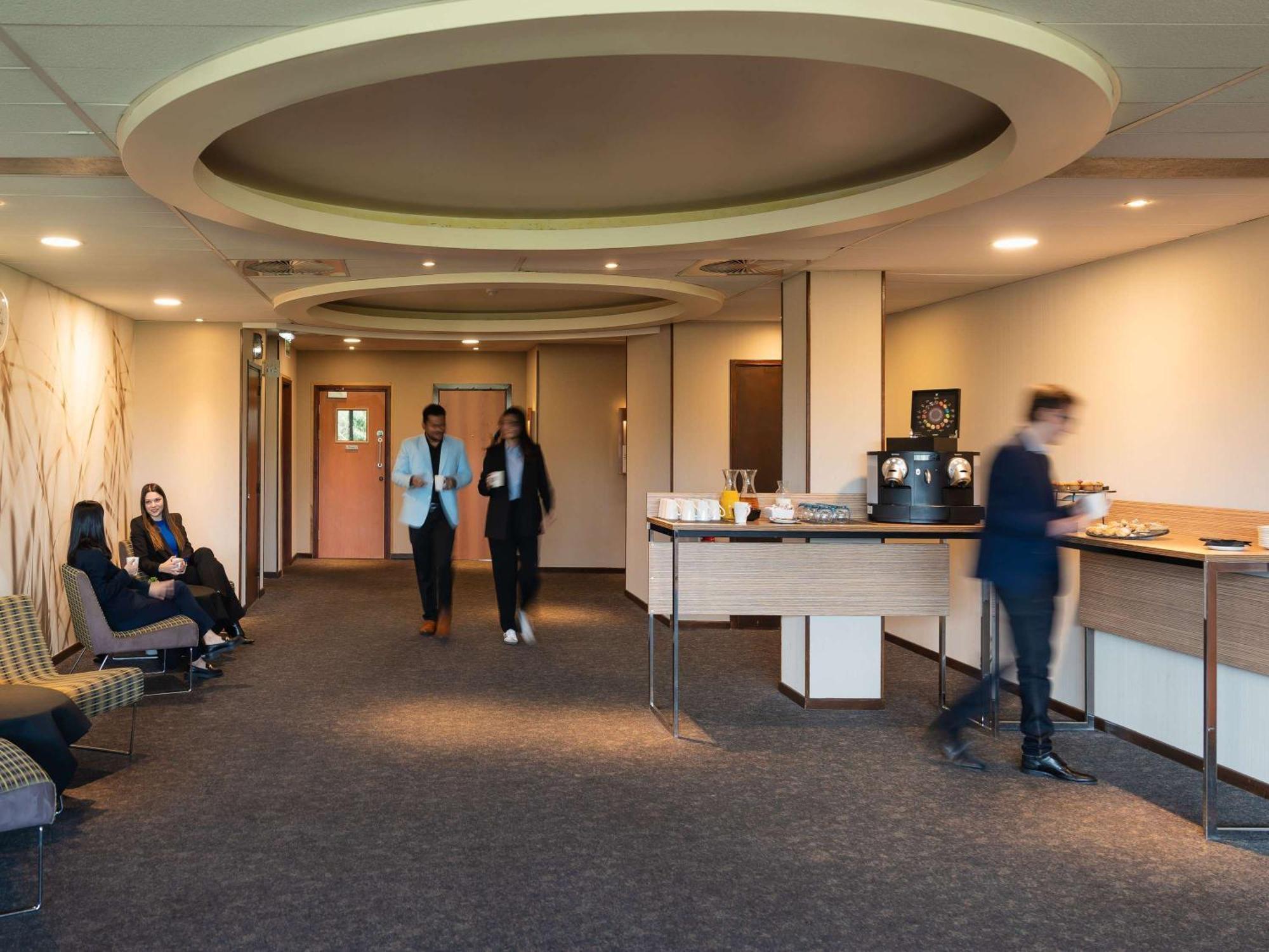 Novotel Milton Keynes Luaran gambar